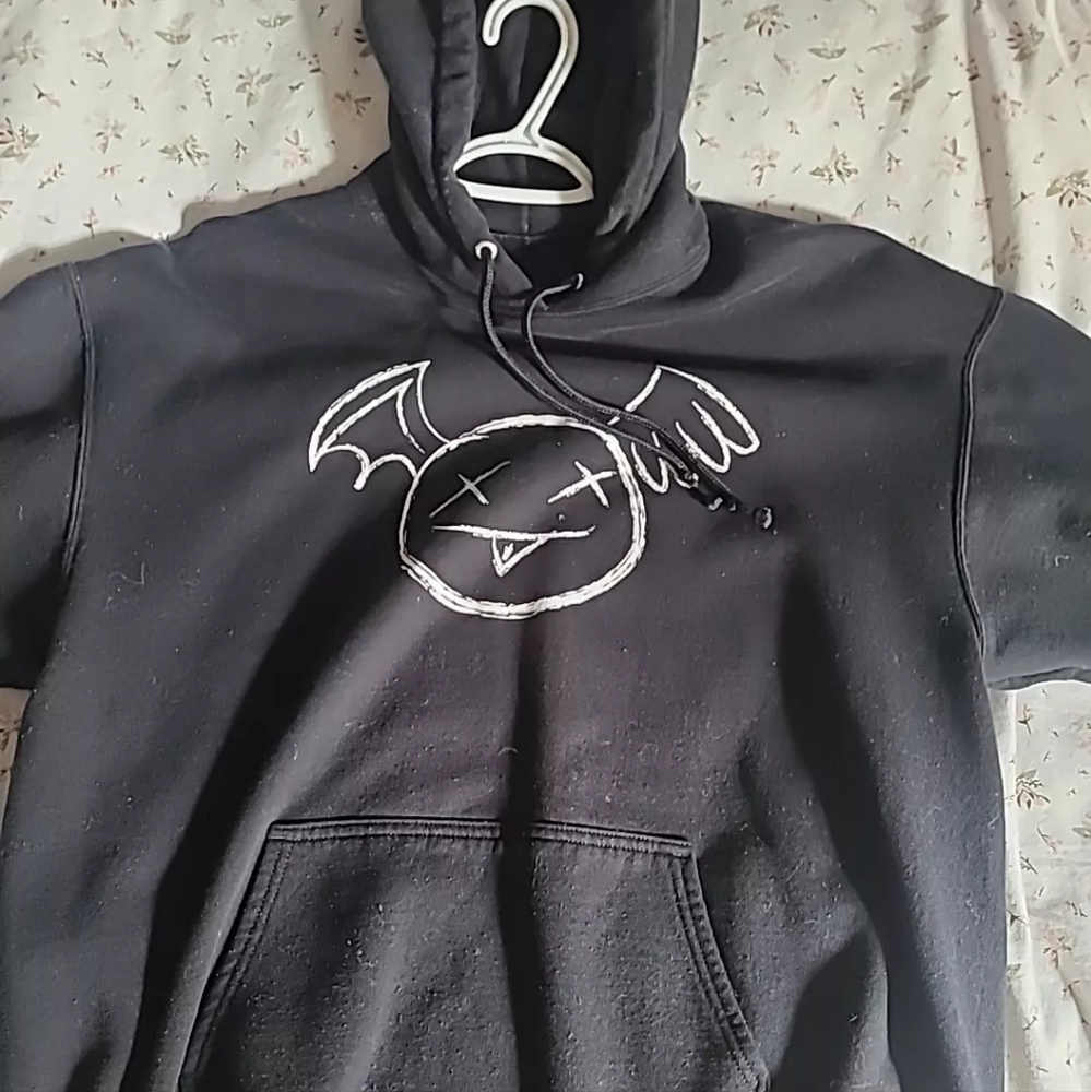 101M limited Edition Dream sweater